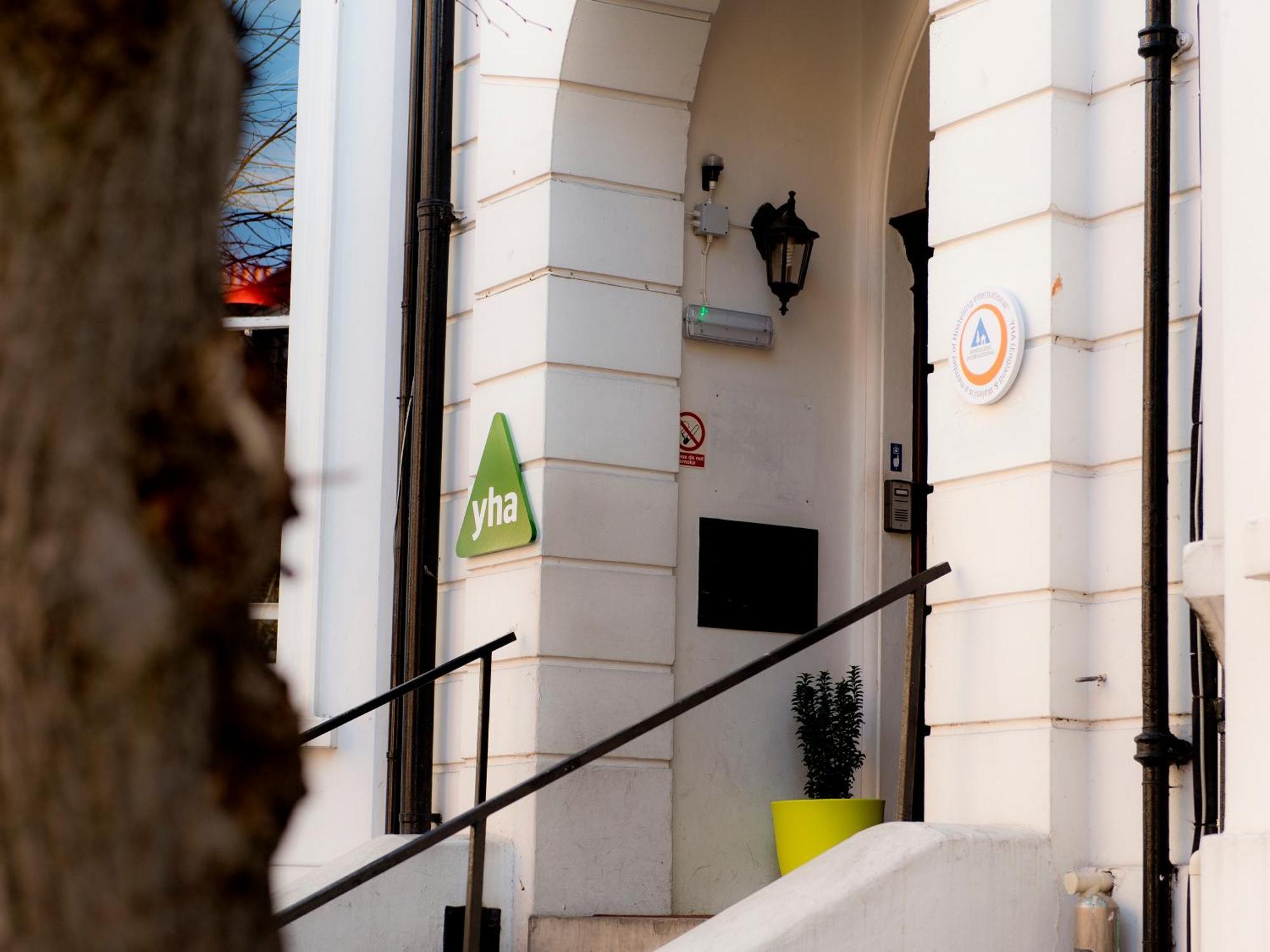 Yha London Earl'S Court Hostel Exterior photo